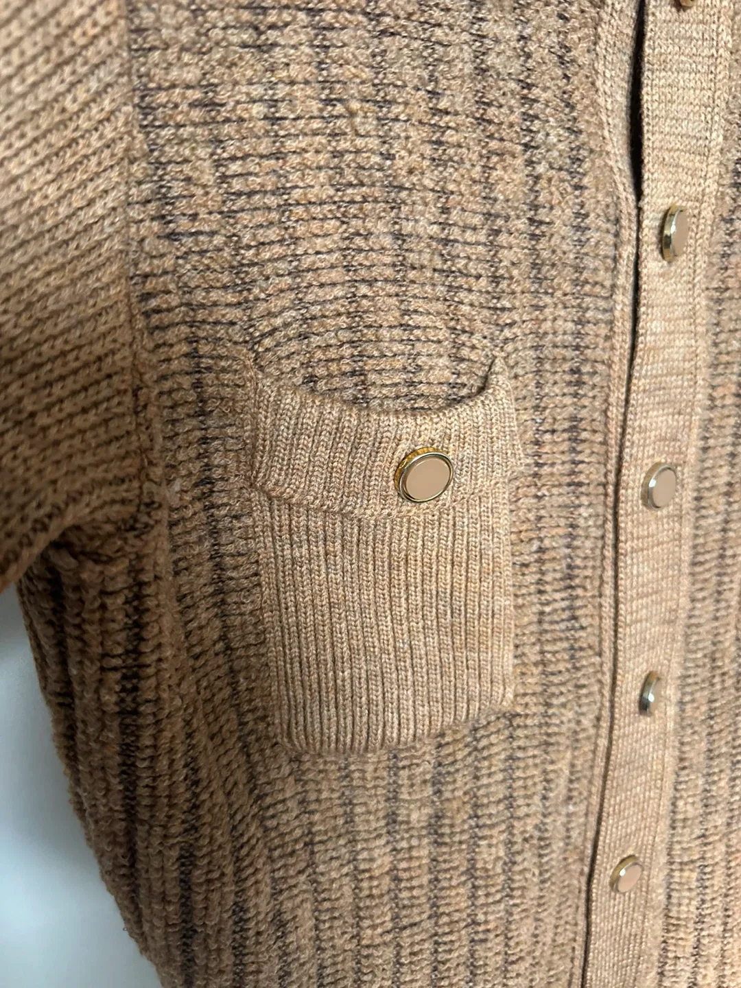 Vintage Sweater Tundra Pure Virgin Wool Cardigan Neutral Warm image indicator(9)