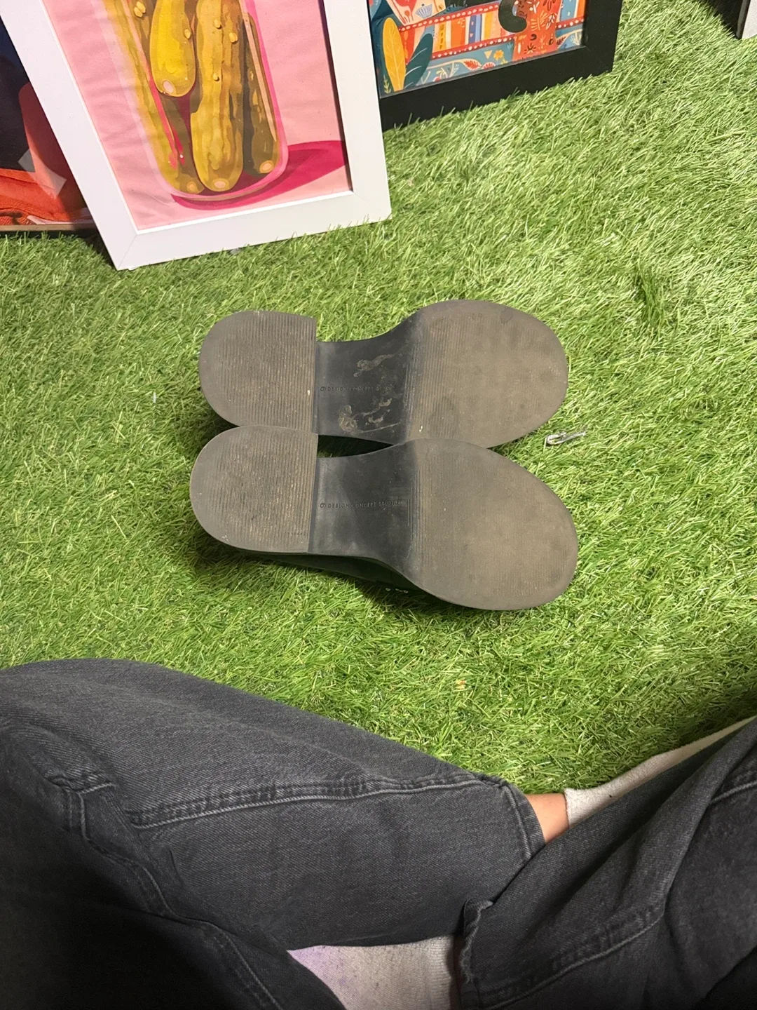 Design Concept Studio Black Loafers - Size 9 image indicator(4)