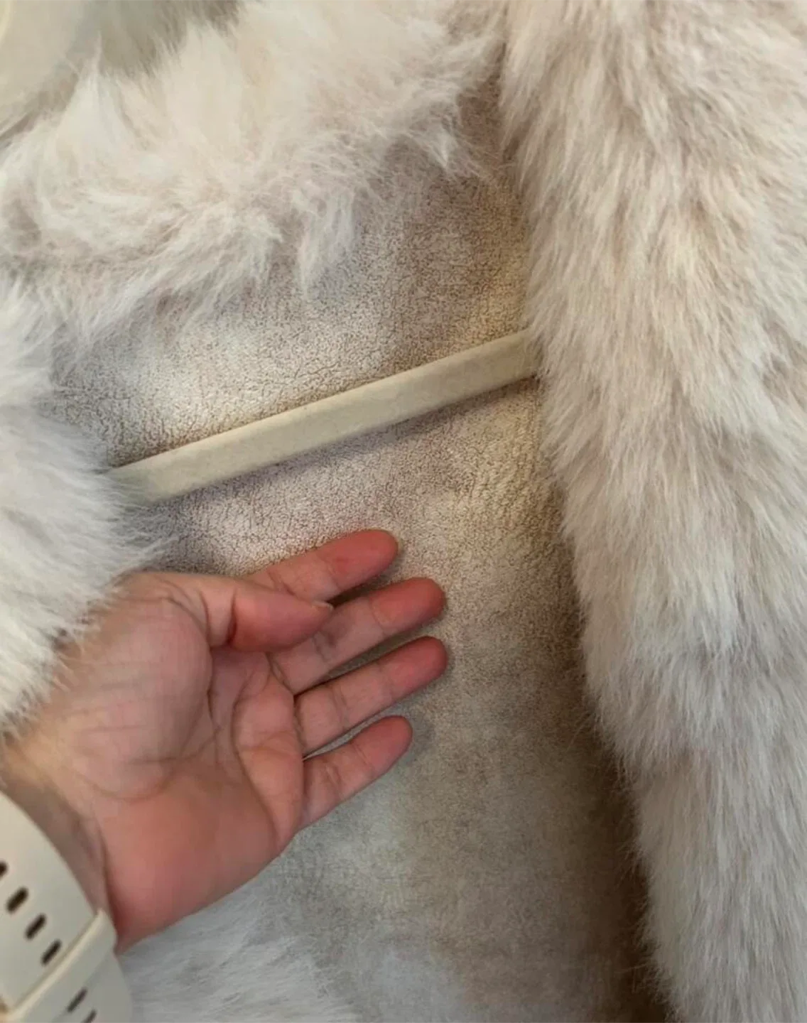 White plush faux fur coat image indicator(3)