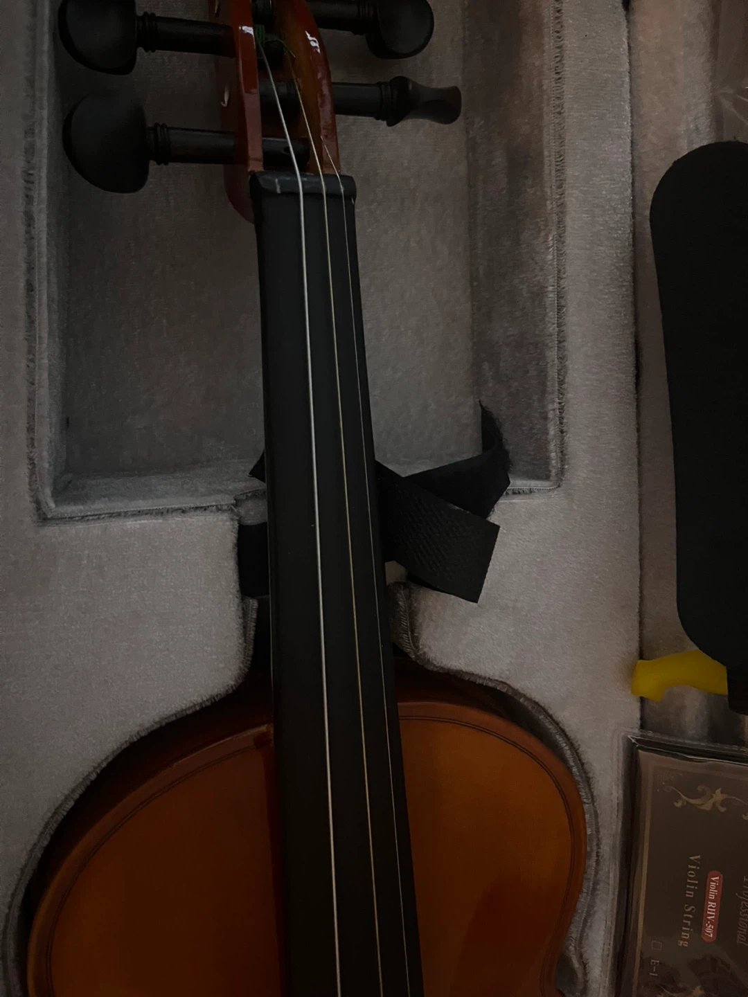 4/4 Violin comes with everything - photo 2