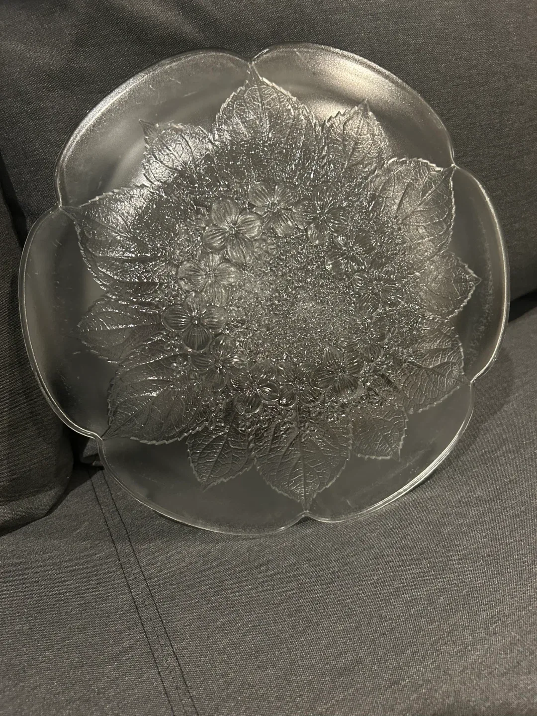 Vintage Mikasa Hoya Crystal Platter image indicator(3)