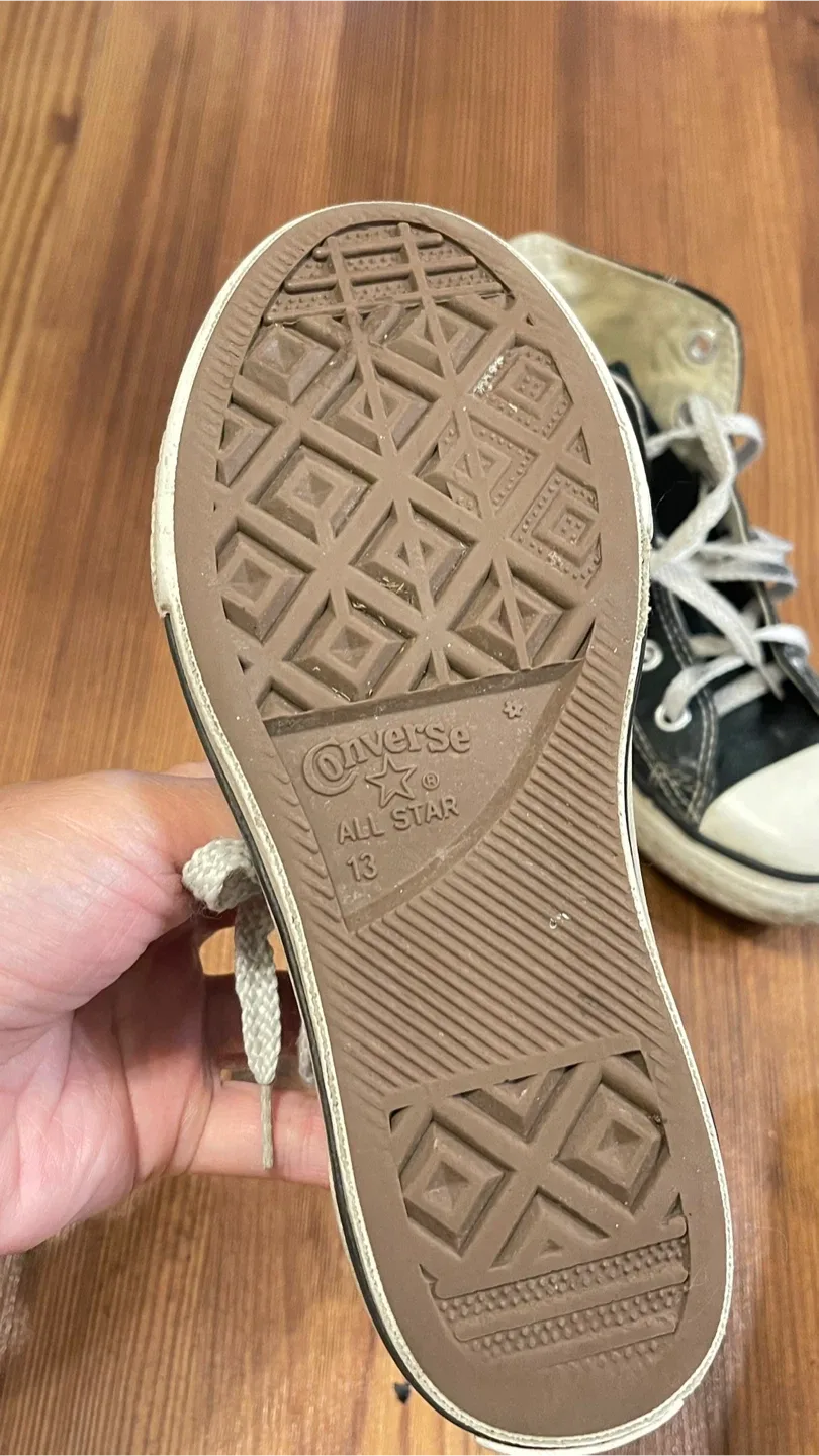 Converse All Star High Top - Youth Size 13 image indicator(4)