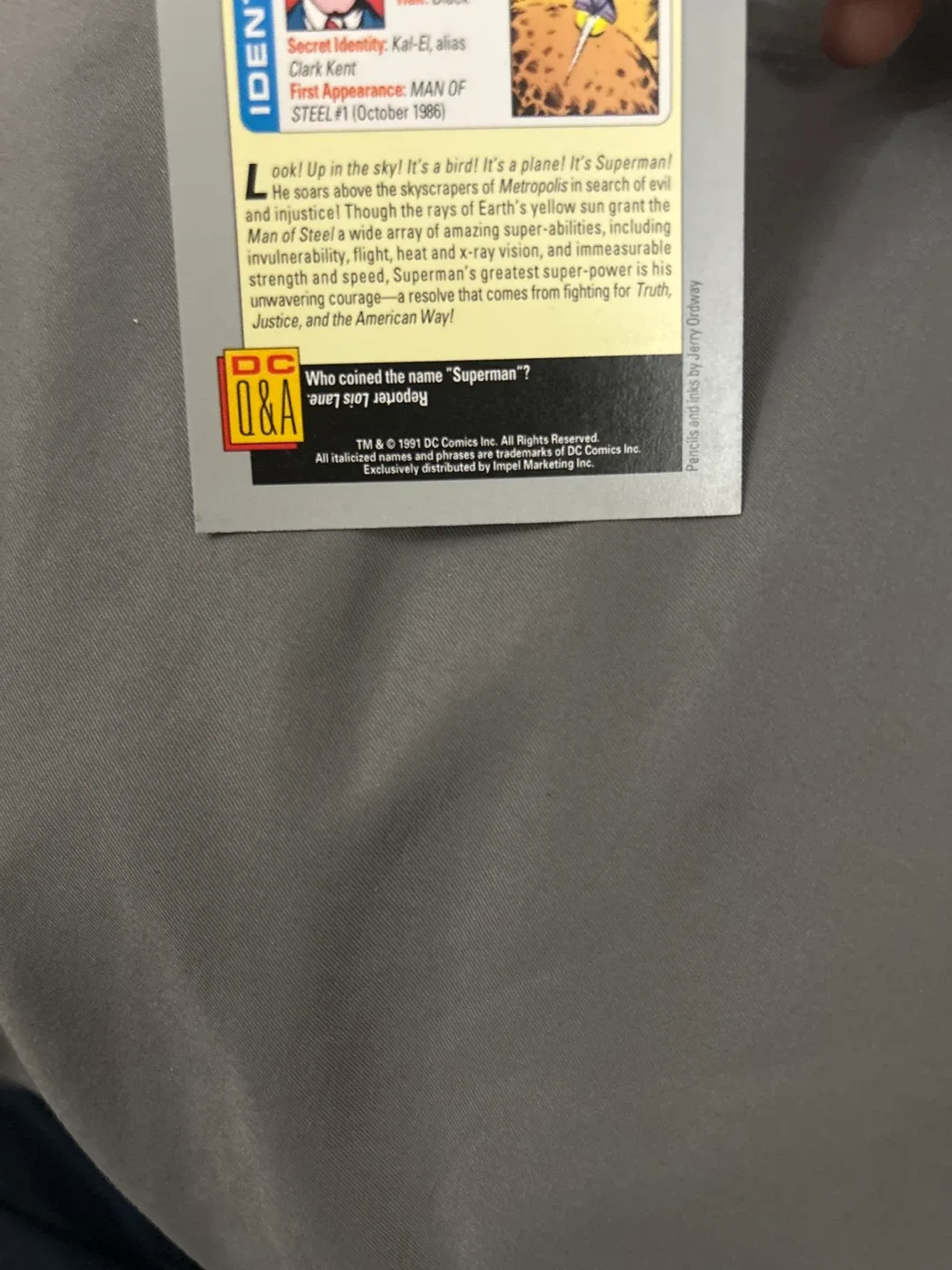 DC Comics Trading Cards image indicator(4)