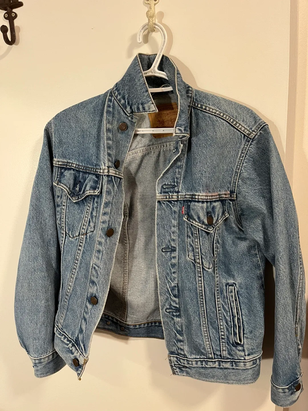 Vintage Levi’s Jean jacket- size small-medium thumbnail