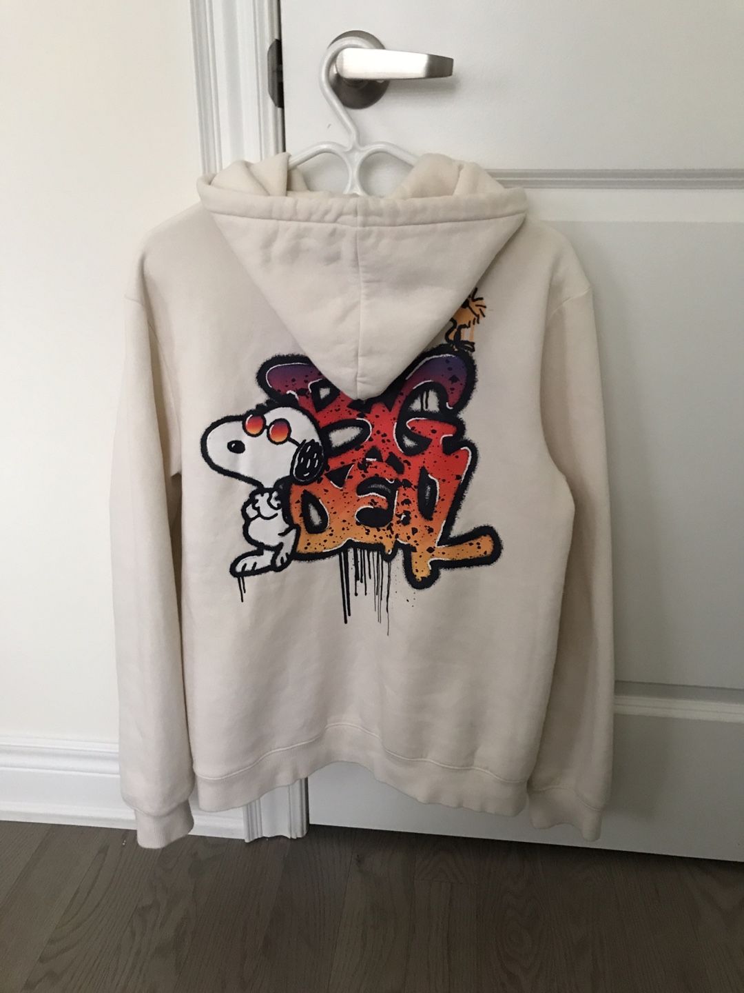 H&M Snoopy Hoodie - Size M - photo 2