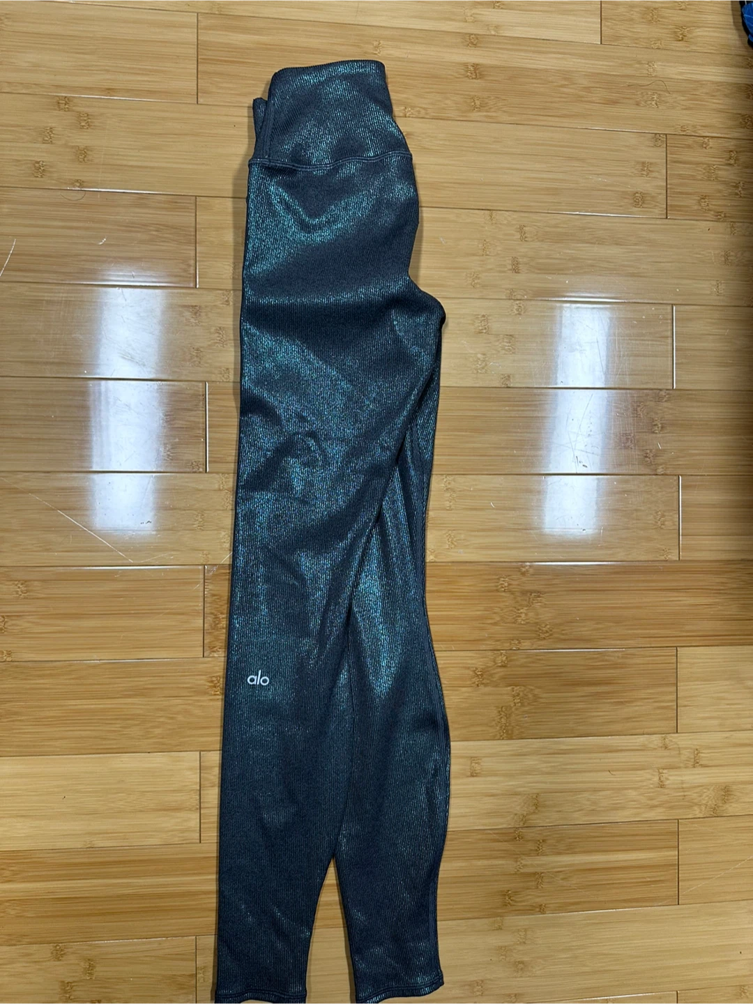 ALO soft ribbed high- waist shimmer leggings - Size Small - photo 4