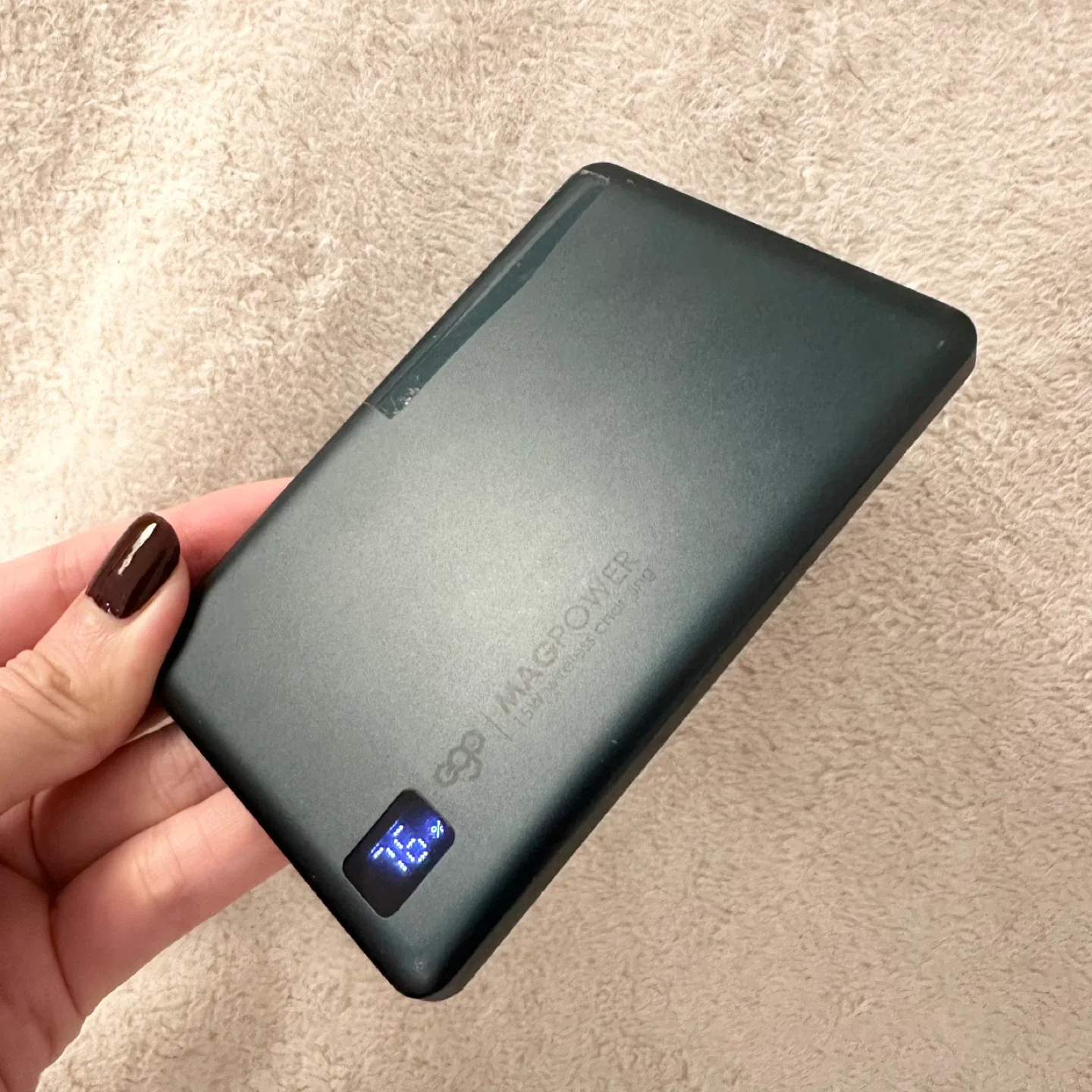 MagSafe 5000mAh Slim Wireless Charging Power Bank Navy image indicator(4)