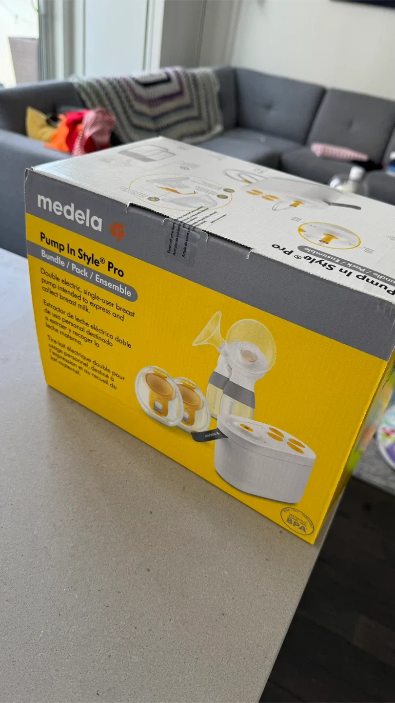 Medela Pump In Style Pro - Breast Pump thumbnail