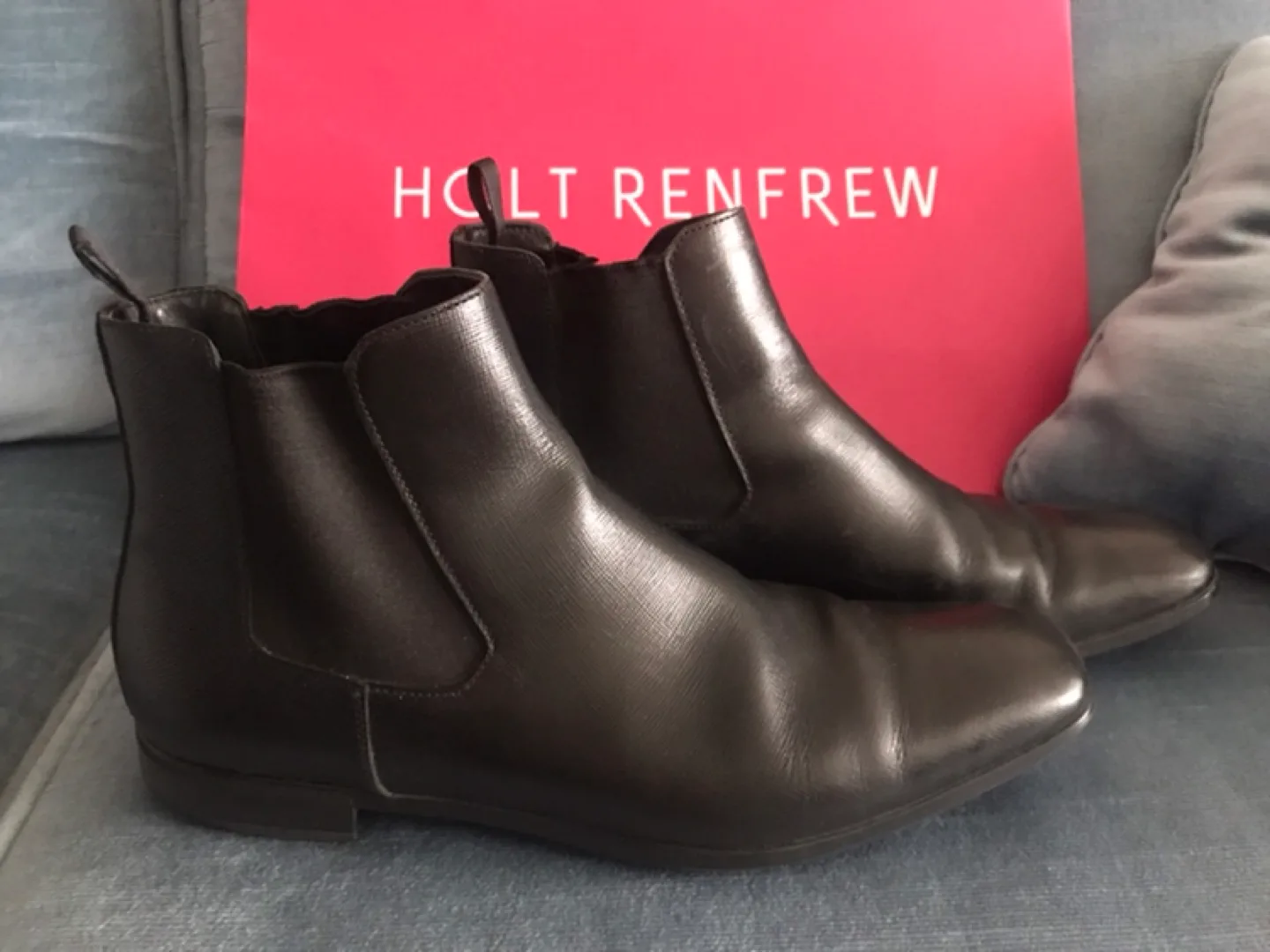 PRADA MEN'S SHOES ✨Like NEW Worn Once! image indicator(9)