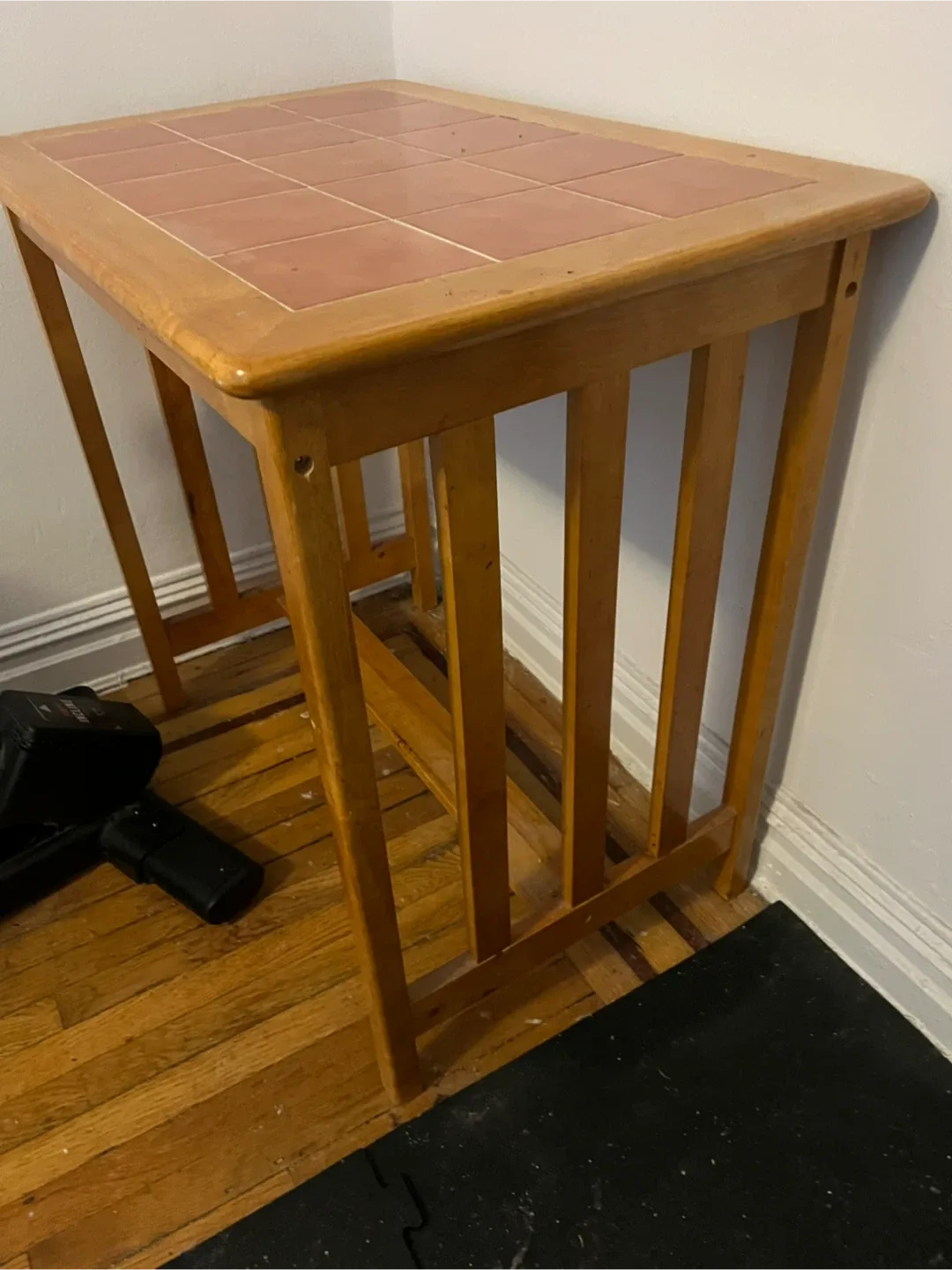 Tall Table Topped with Ceramic Tile image indicator(3)