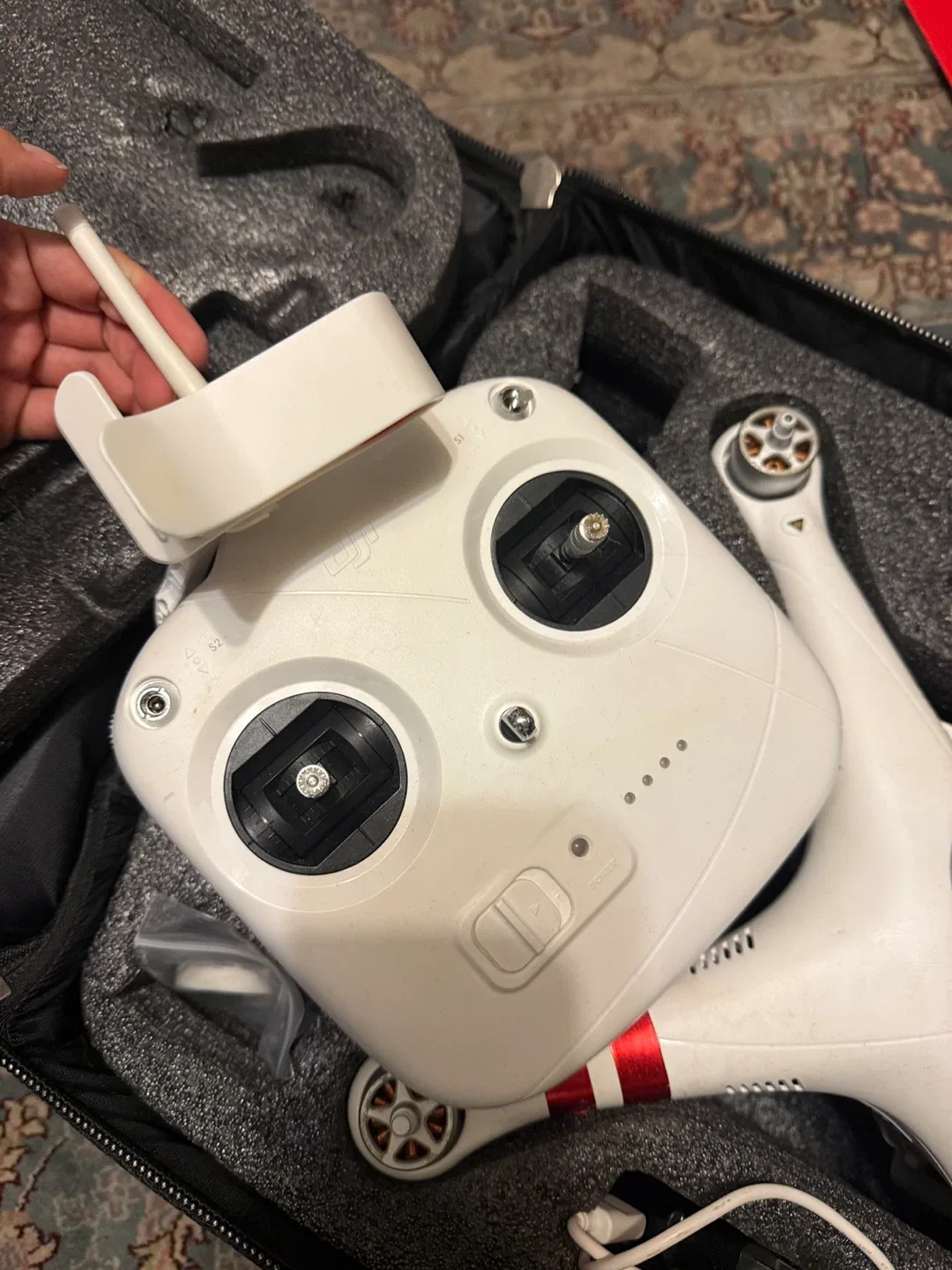 DJI Phantom Drone with Case image indicator(2)