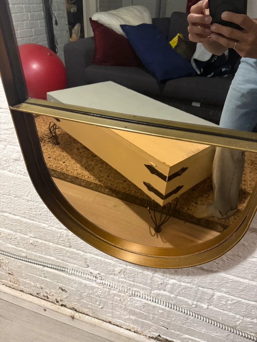 Gold Framed Oval Wall Mirror image indicator(4)