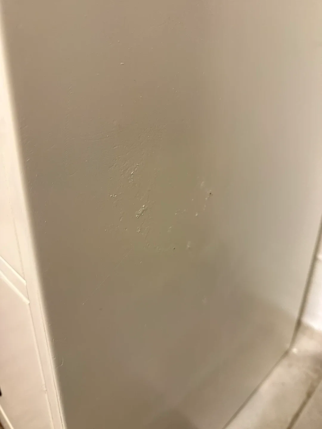 White / light grey file cabinet image indicator(5)