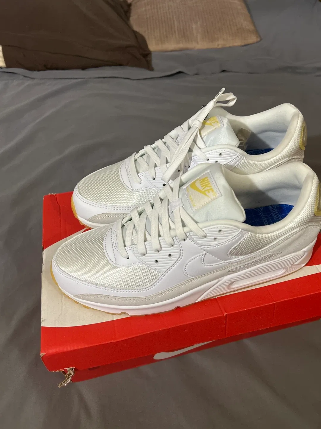 Nike Air Max 90 SE Summit White US 12 (New) image indicator(6)