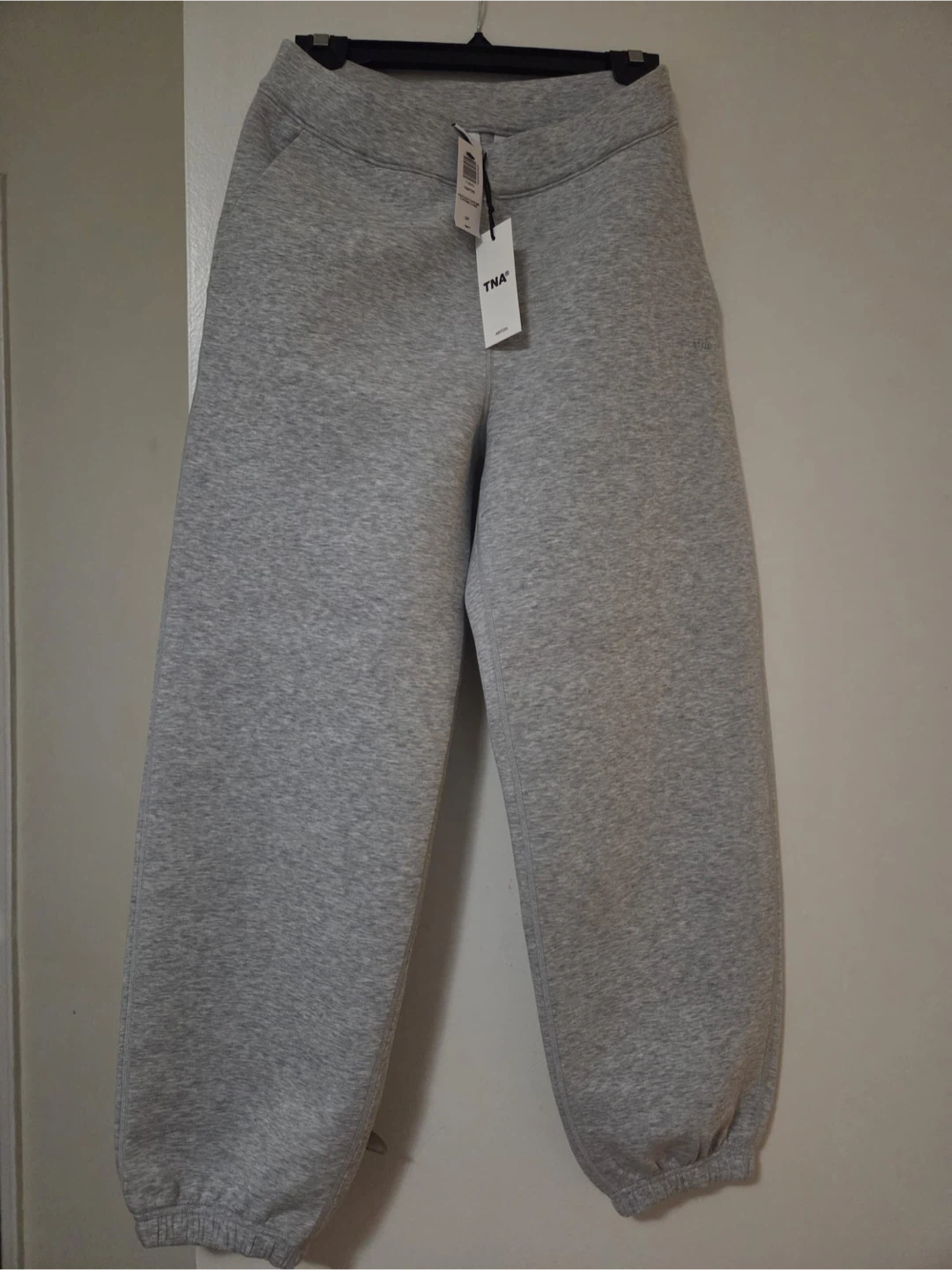 New TNA Hiatus Heather Chrome Sweatpants - Size S