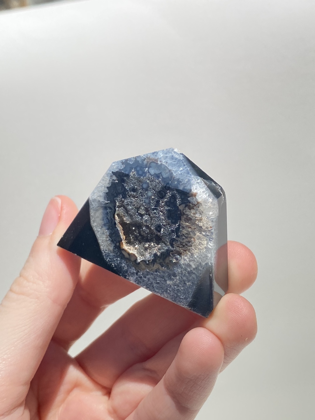 Black Agate Tower - photo 5