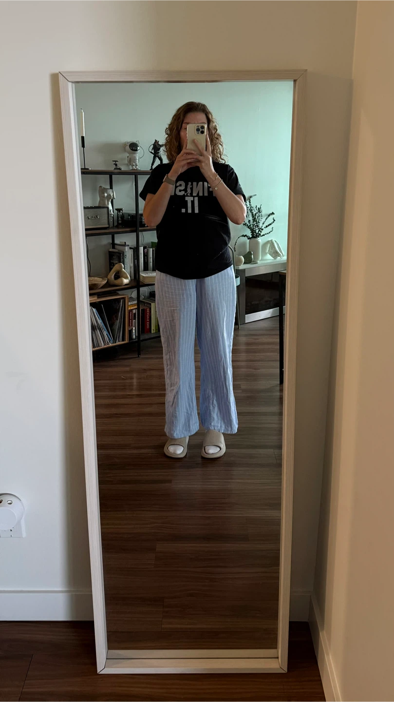 Large mirror in white / light grey color - photo 4