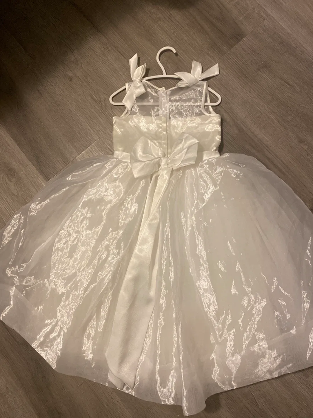 White Party Dress image indicator(2)