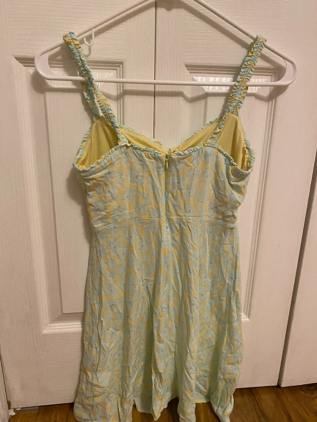 Pull&Bear Floral Dress - Size S image indicator(2)