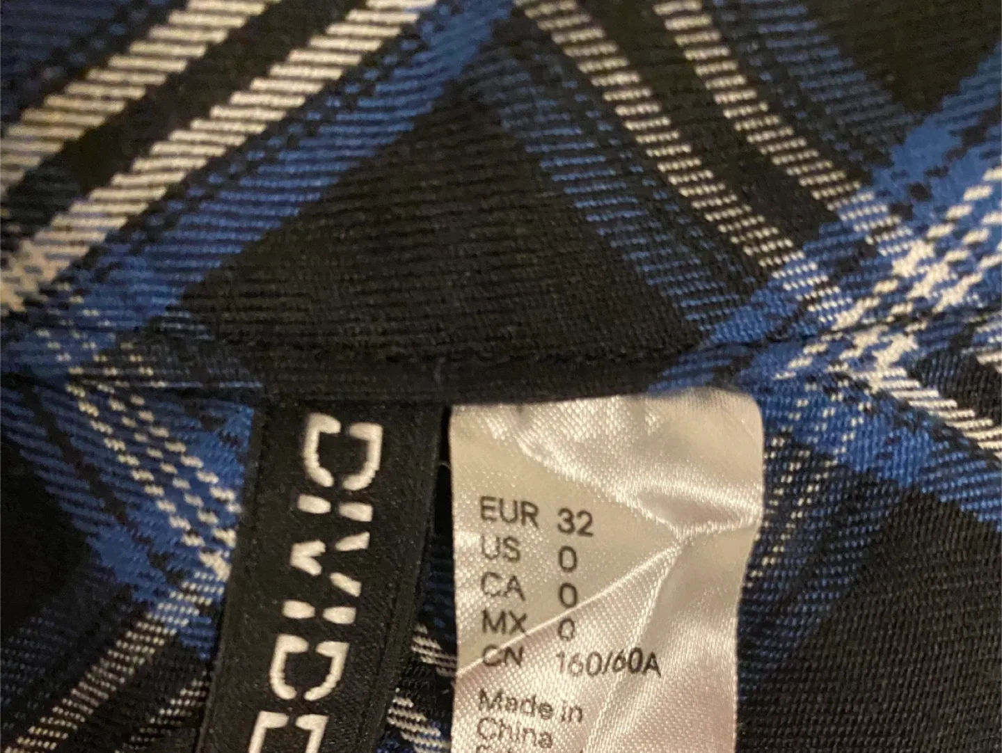 H&M Divided Plaid Skirt - Size 0 image indicator(2)