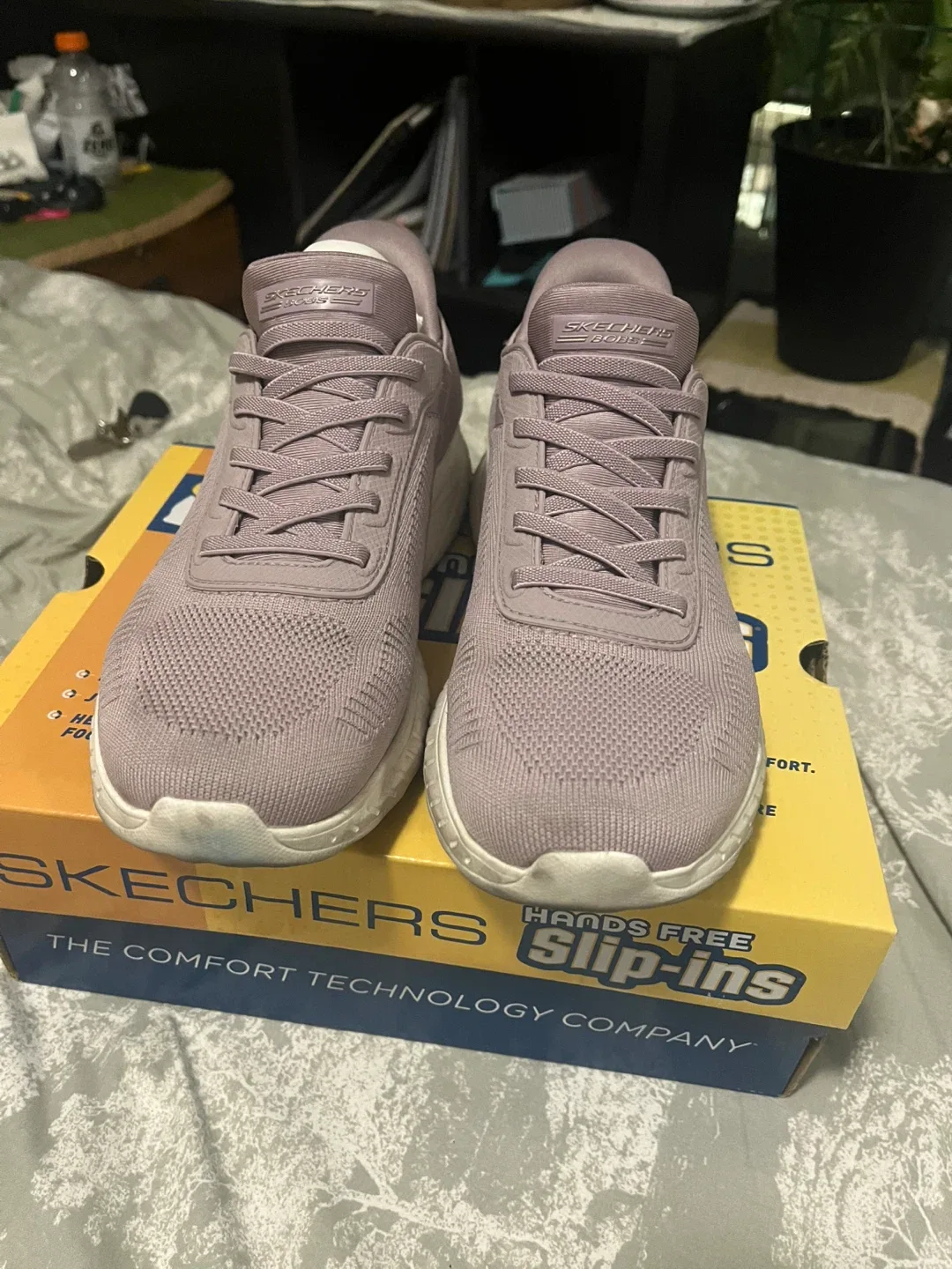 Skechers Hands Free Slip-ins Lavender Size 8.5 image indicator(3)