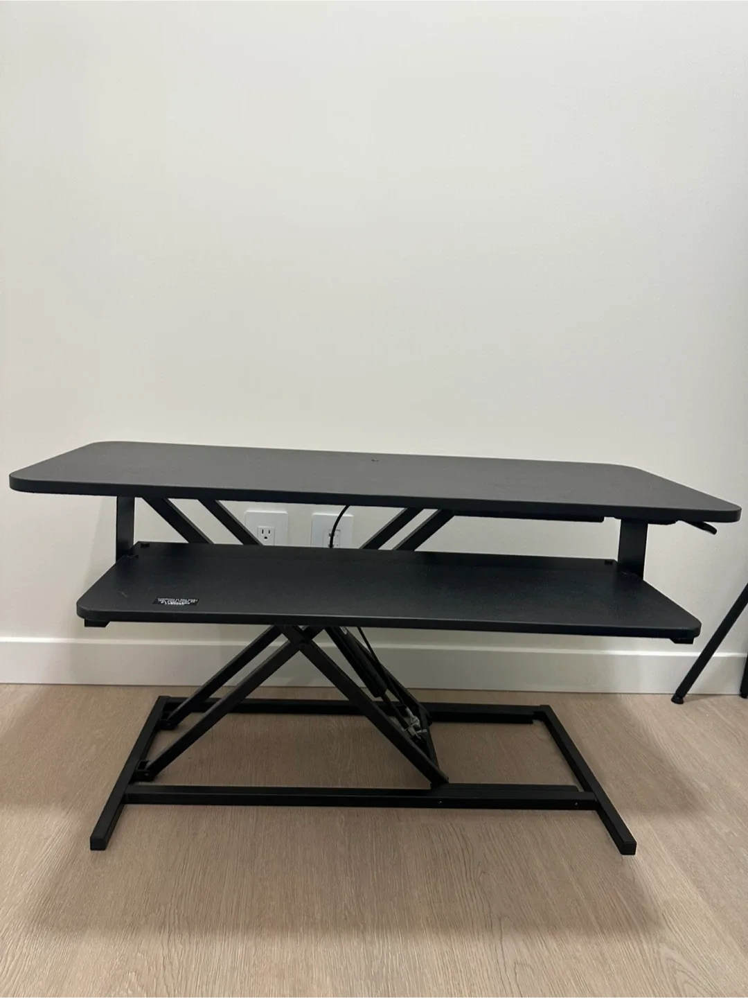 24” Standing Desk Converter - Black image indicator(2)