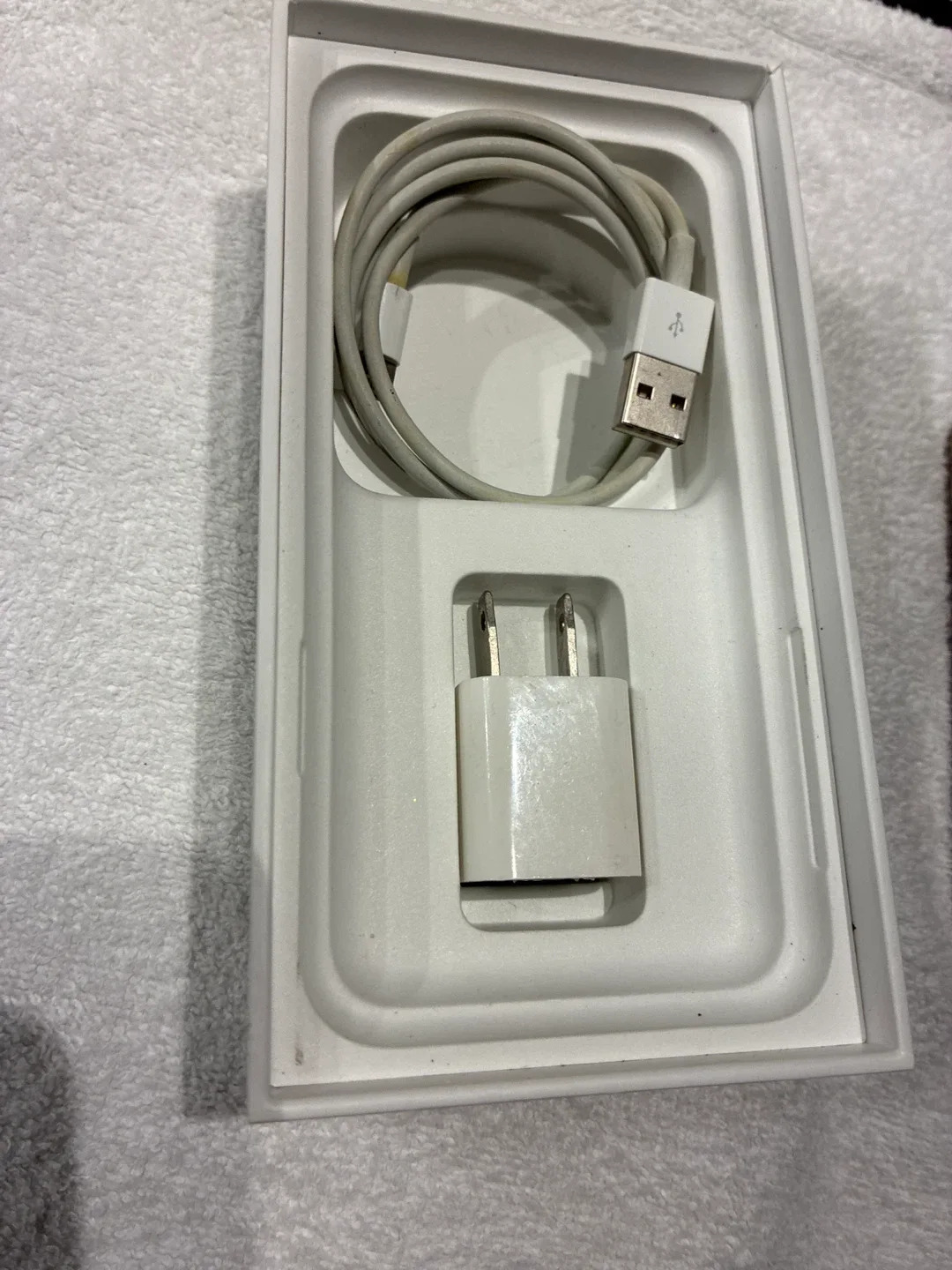 Apple iPhone XS 64G image indicator(2)