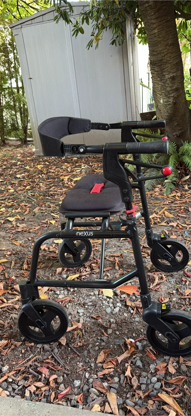 Nexus L3 Walker with Seat - Mobility Aid image indicator(6)