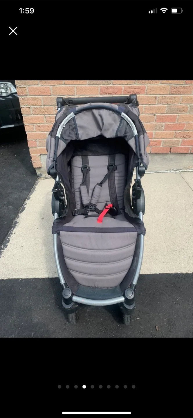 B.O.B Revolution Flex 3.0 Jogging Stroller image indicator(4)