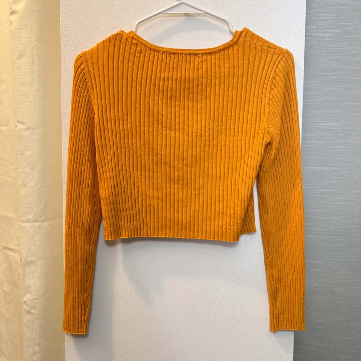 Korea Orange cropped cardigan - Size S image indicator(3)