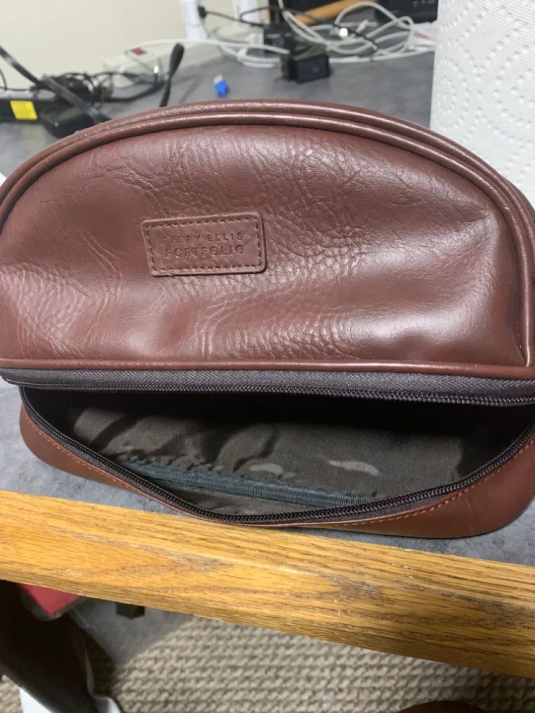 Perry Ellis Portfolio Toiletry Bag - Brown image indicator(3)