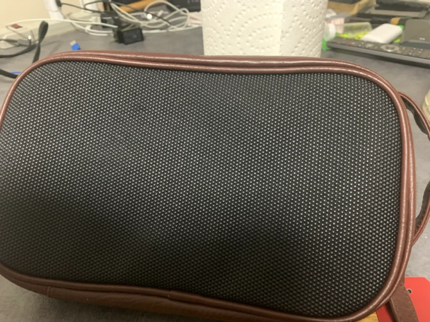 Perry Ellis Portfolio Toiletry Bag - Brown image indicator(2)