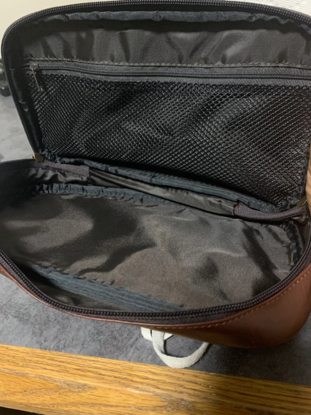 Perry Ellis Portfolio Toiletry Bag - Brown - photo 4