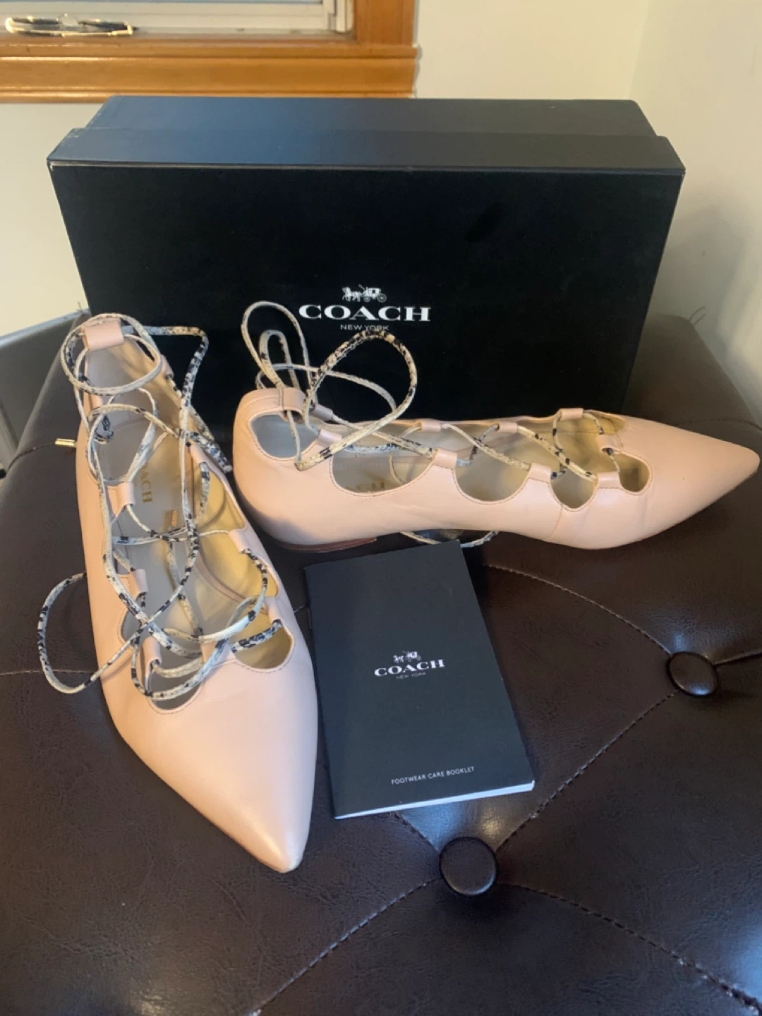 Beechwood/ Beige Coach Lace-Up Ballet Flats size 7.5