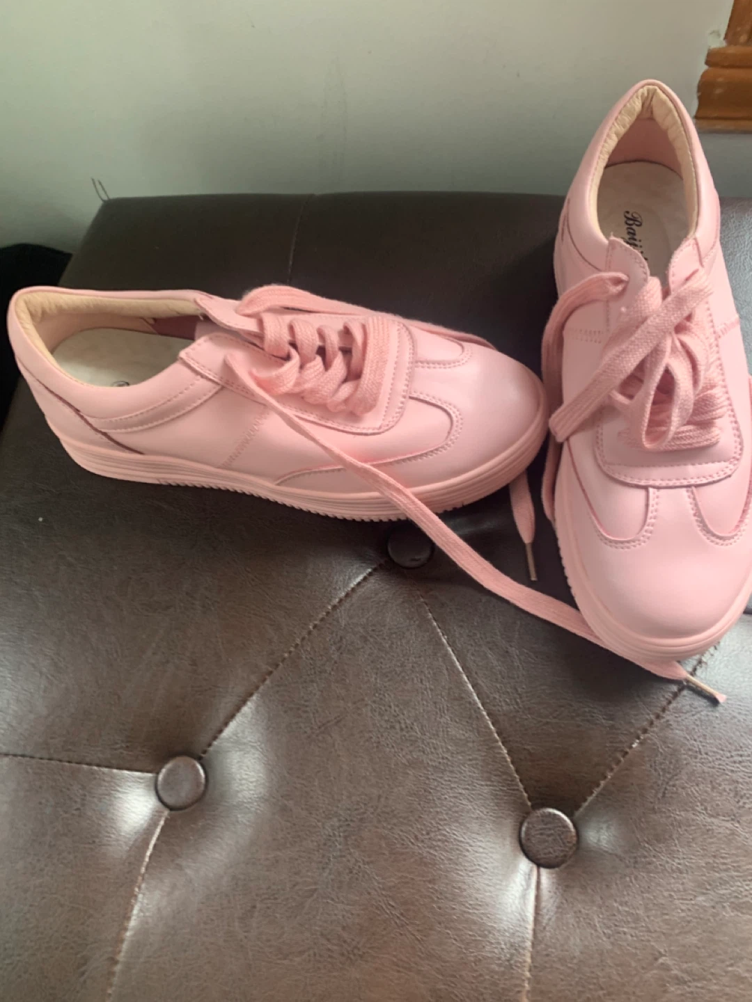 Pink Baiyihong Sneakers size 4
