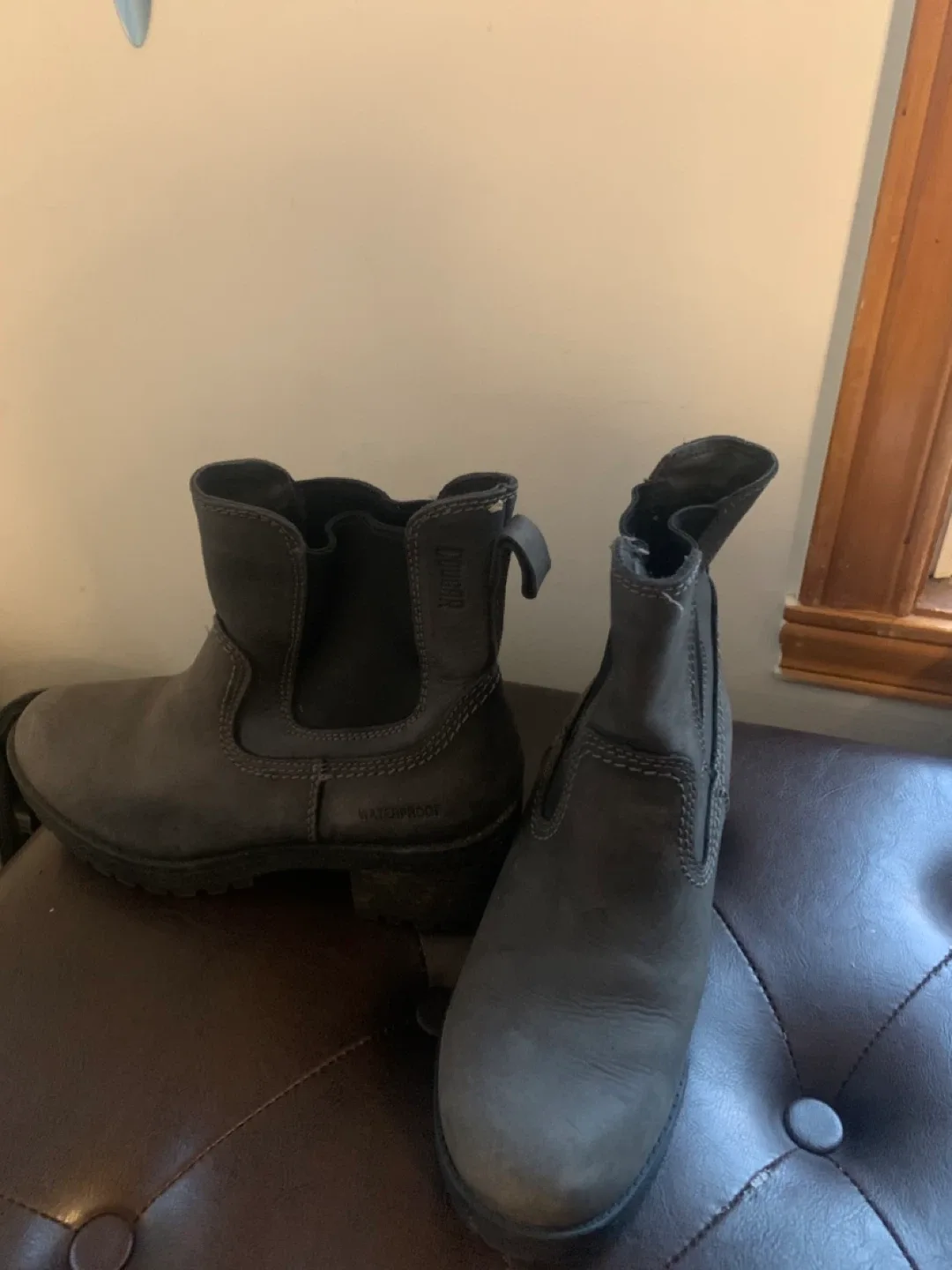Cougar Chelsea Waterproof Boots size 8 thumbnail