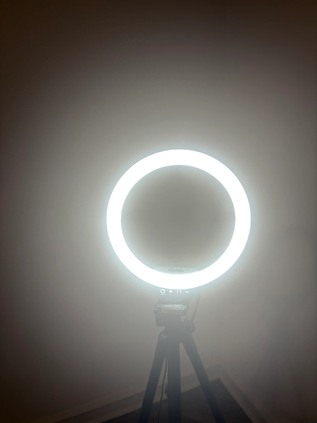 RING LIGHT w/ STAND - photo 3