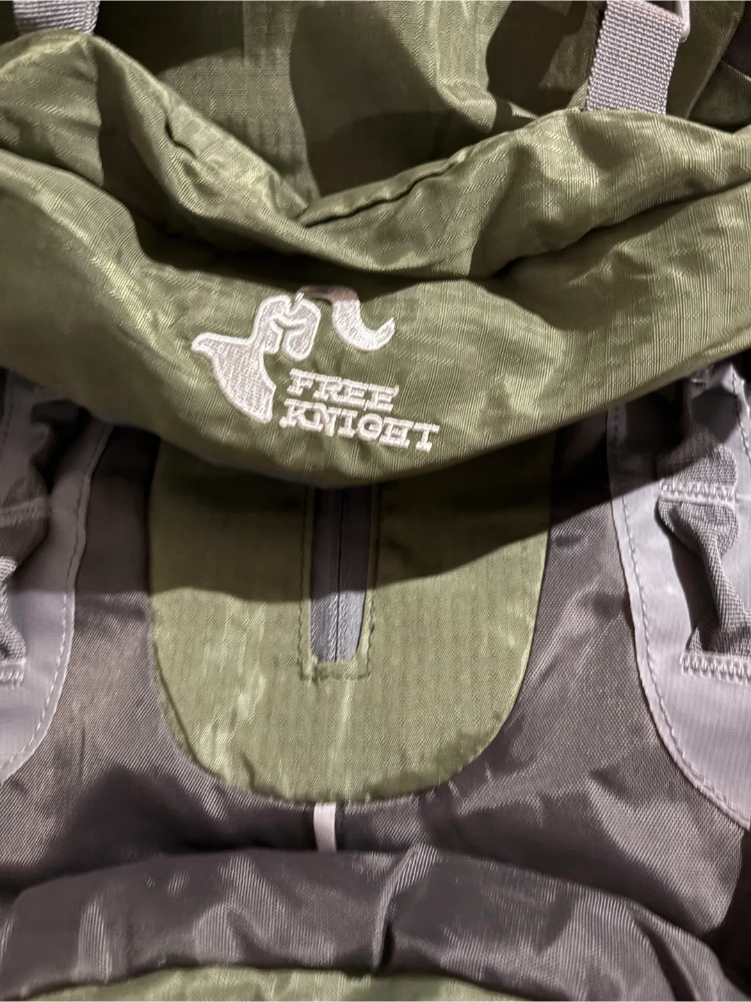 Trekking 60L Hiking Backpack - photo 4