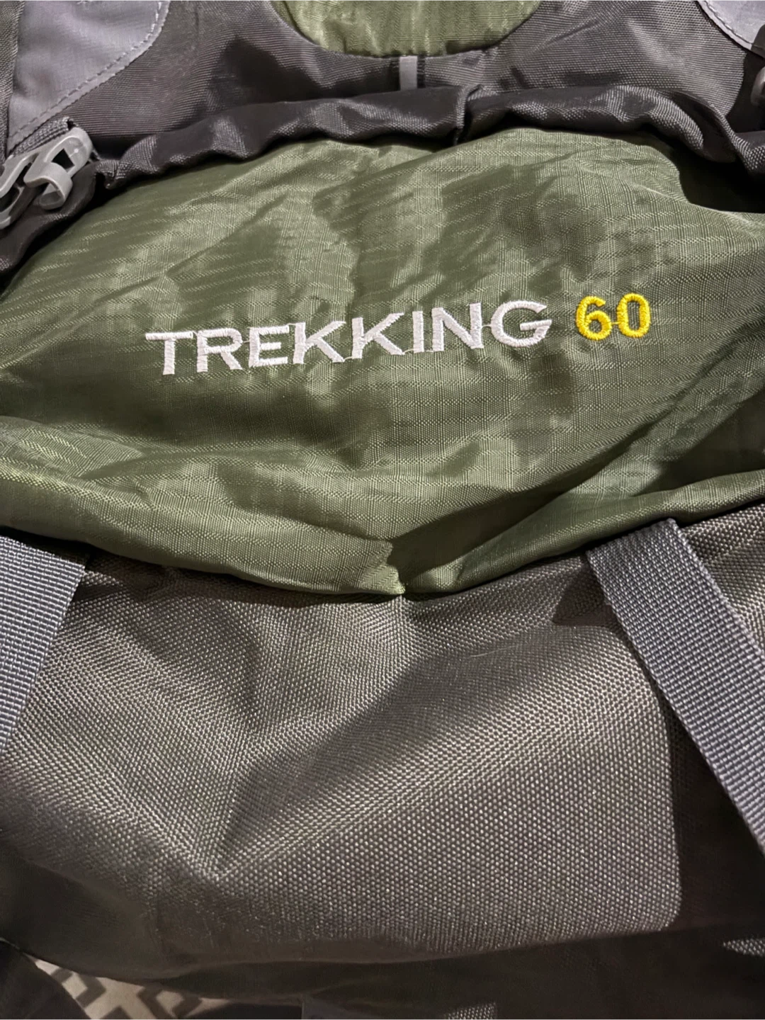 Trekking 60L Hiking Backpack - photo 5