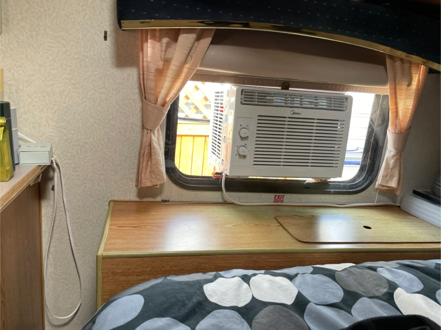 Wilderness Travel Trailer with Midea AC - photo 4