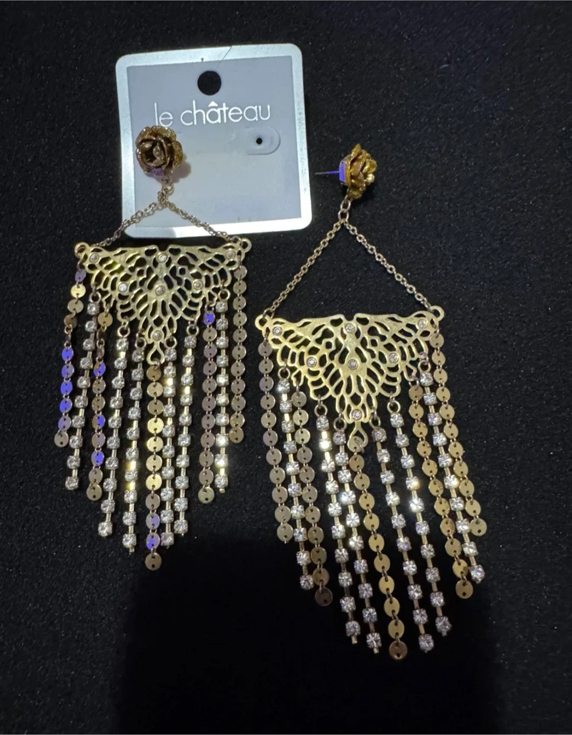 🥕Le Chateau Gold Dangle Earrings thumbnail