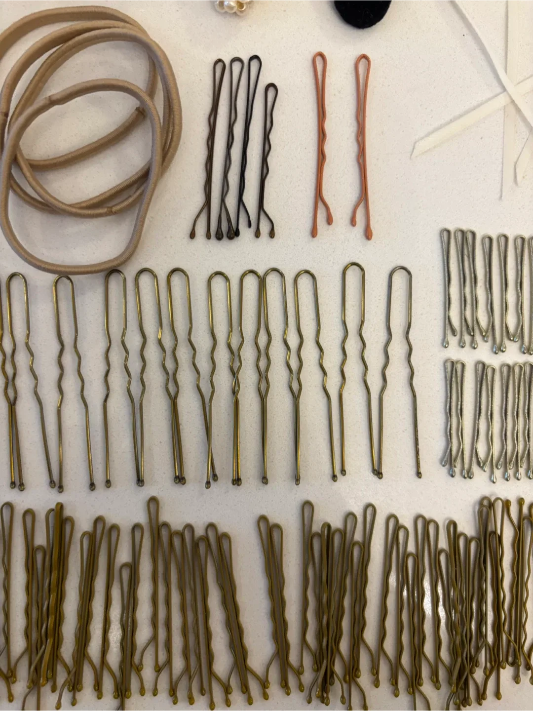 Hair Accessories: Clips, Claw Clip, Elastics, Bobby Pins image indicator(3)