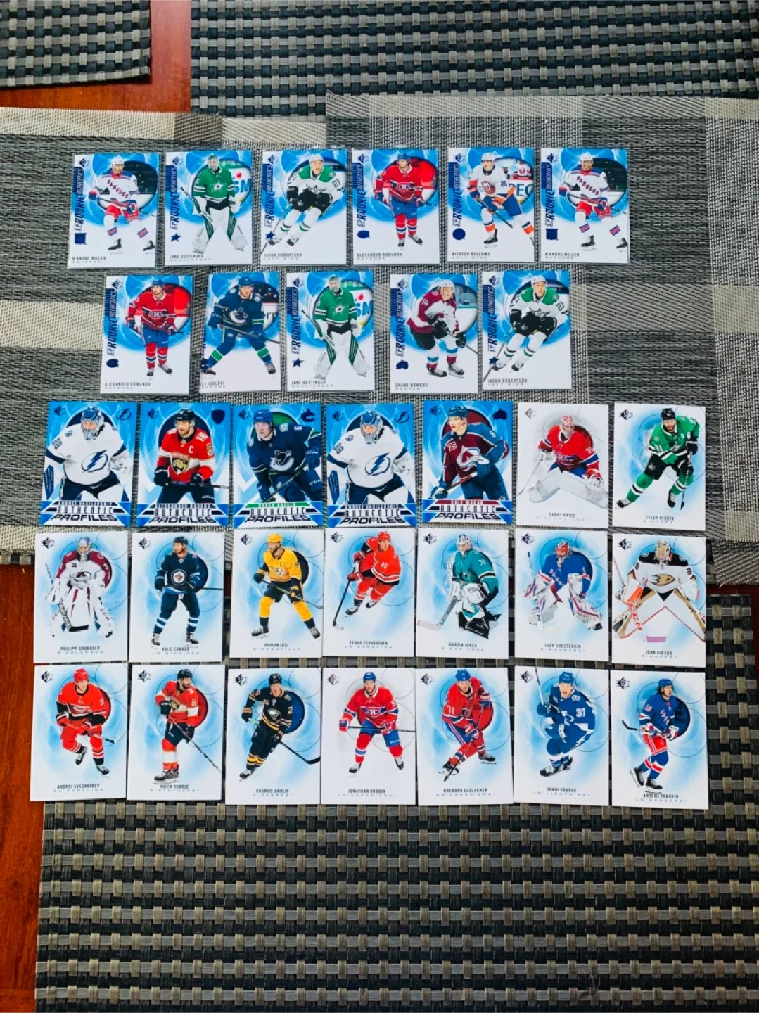 32 (11 Rookie) Hockey Trading Cards 2020-21 SP Authentics thumbnail
