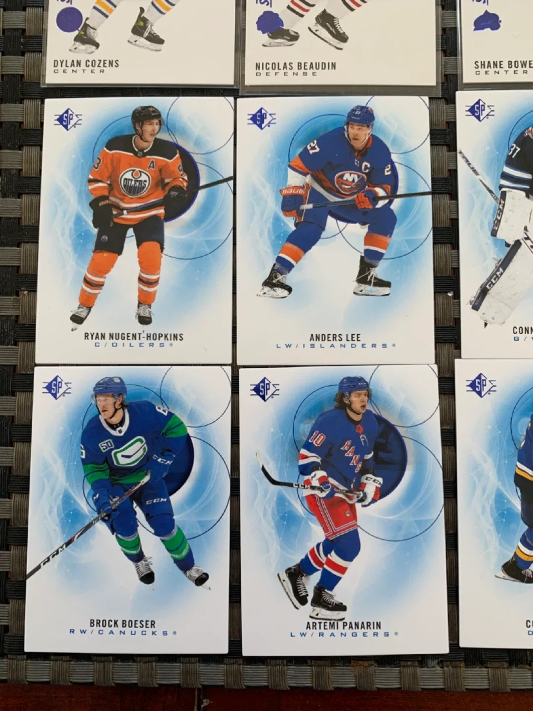 38 (28 Rookie) Hockey Trading Cards 2020-21 SP Authentics image indicator(6)