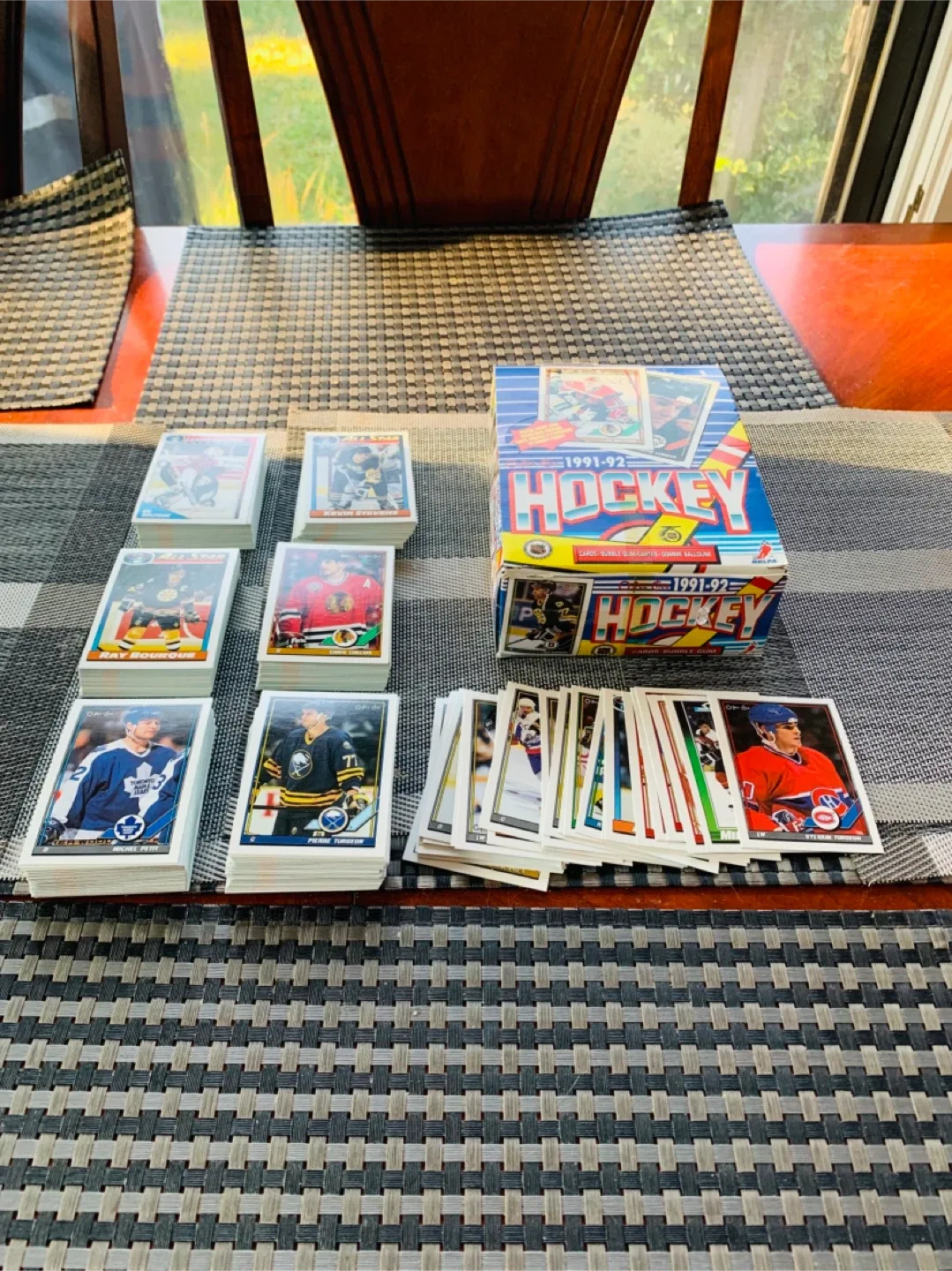 Over 320 Hockey Trading Cards 1991-92 O-Pee-Chee image indicator(3)