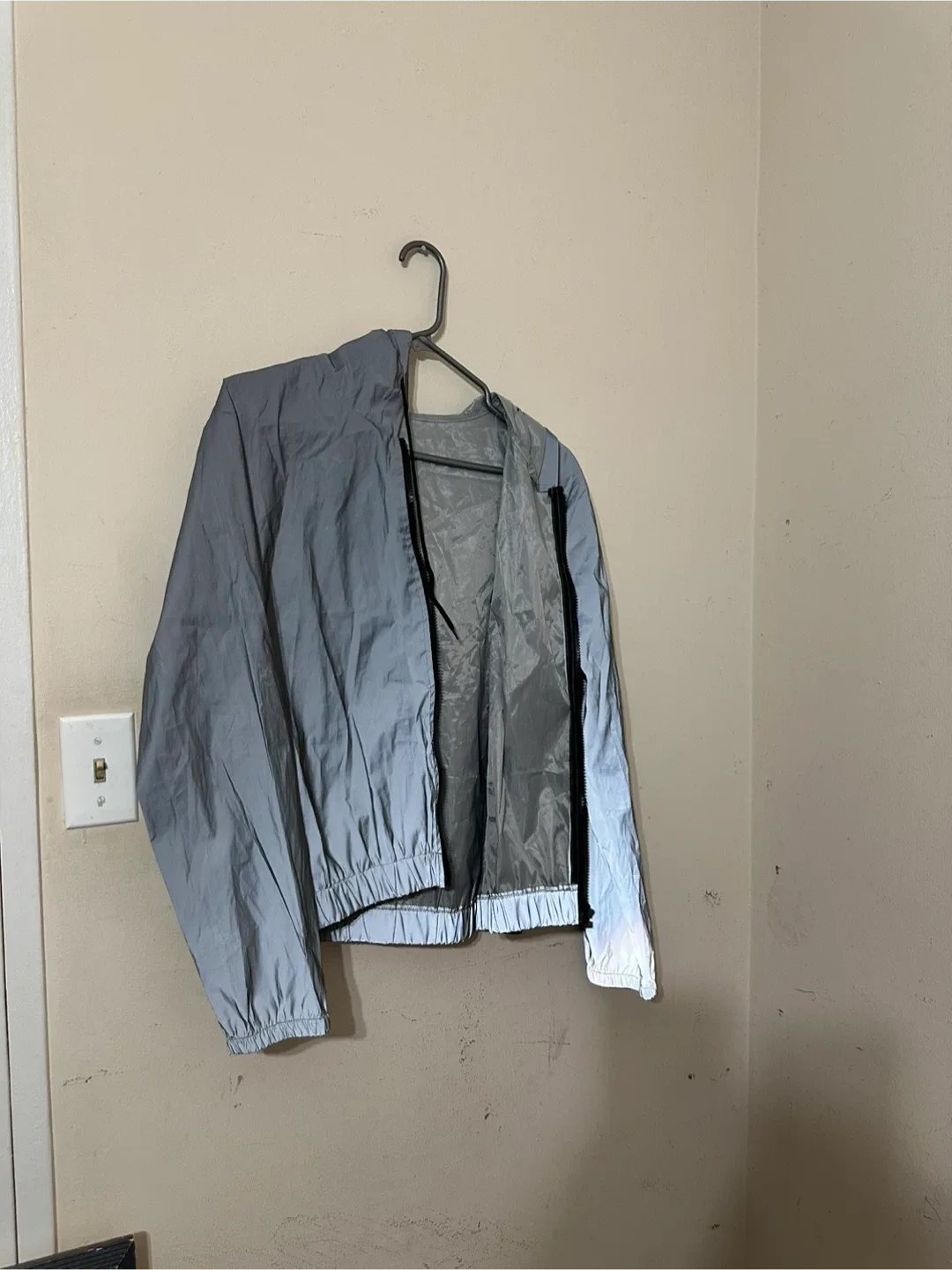 Grey Hooded Jacket image indicator(6)