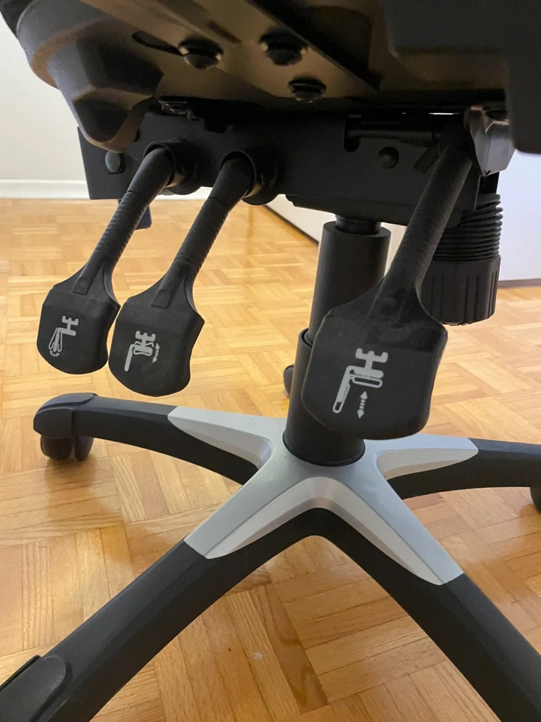 Black Office Chair image indicator(5)