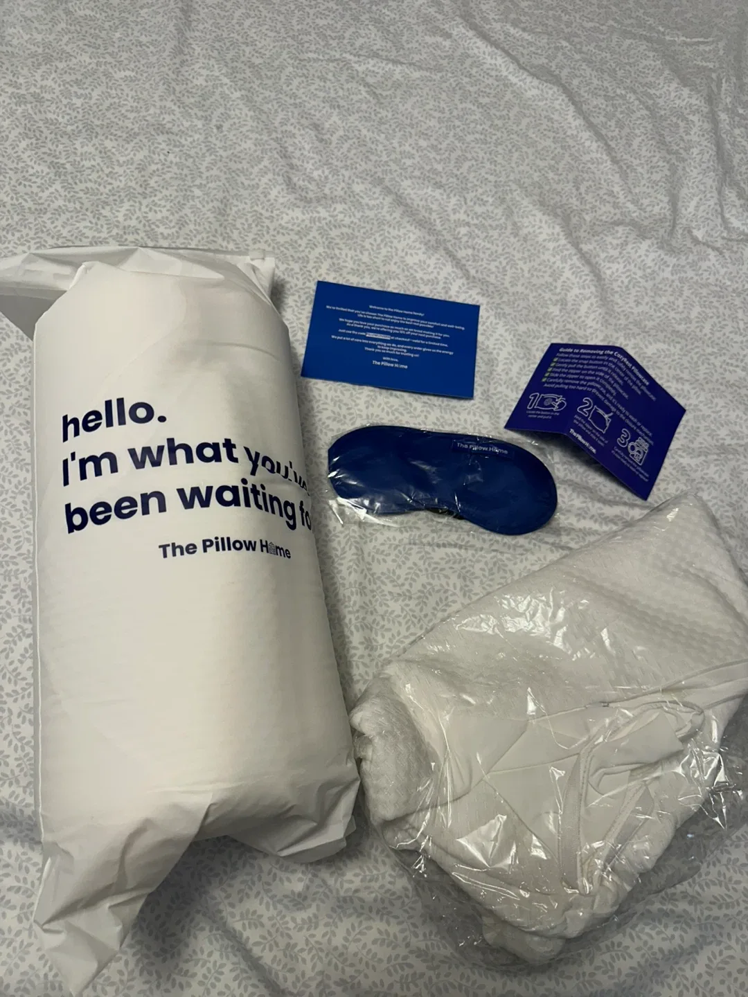 The Pillow Home Cervical Pillow + Sleep Mask image indicator(3)