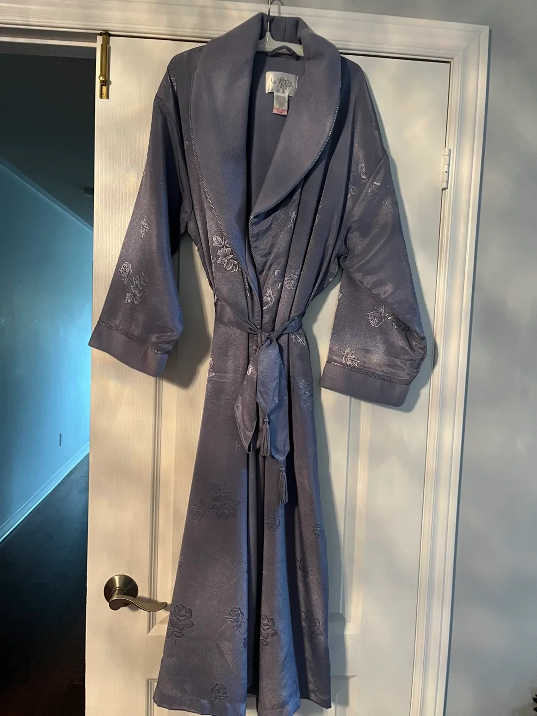 La Senza Lingerie Robe - Size S/P thumbnail