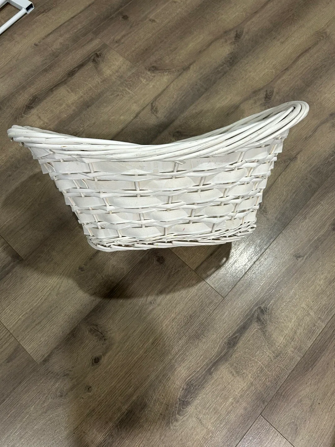 White Wicker Basket thumbnail